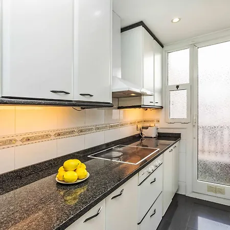 Apartment Sants-Les Corts Galileu By Interhome-2